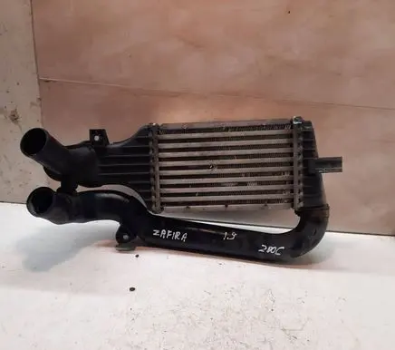 Opel Zafira A Intercooler radiator 93175282 B9179