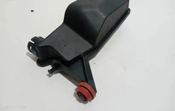 BMW 7 G11 G12 Intake resonator 8575040 PA66GF30 11564310