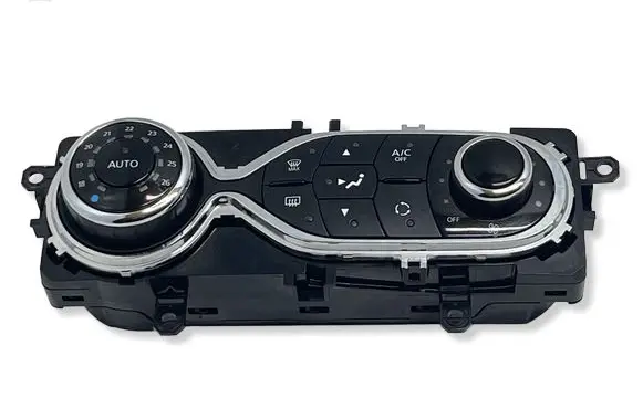 Renault Captur Climate control unit E1071162E