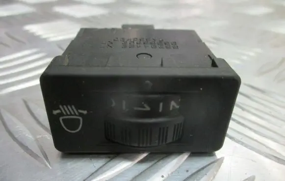 Citroen C3 Headlight level height control switch