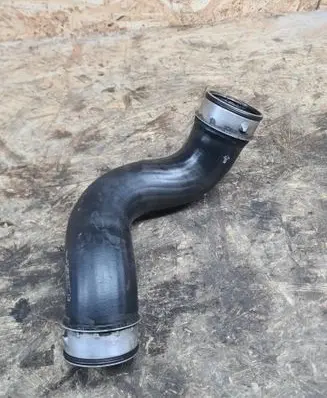 Mercedes-Benz E W211 Intercooler hose/pipe A2115282282