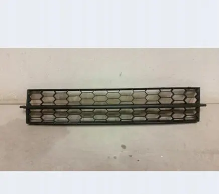 Skoda Octavia Mk3 (5E) Front bumper lower grill 5E0853677