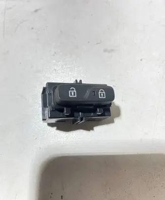 Central locking switch button