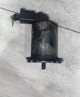 Volvo V70 EGR valve 53411762