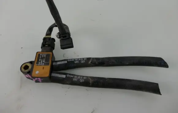 Mercedes-Benz Vito Viano W447 Exhaust gas pressure sensor A6429050400