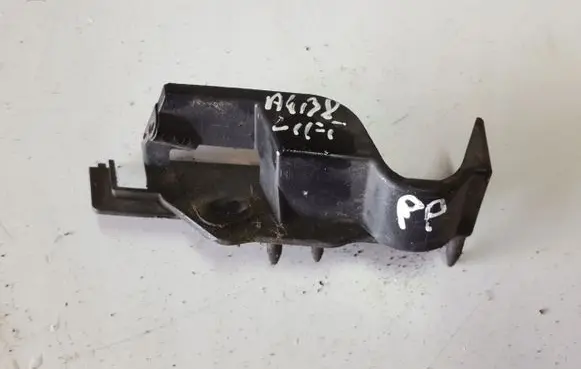 Audi A4 S4 B8 8K Front bumper mounting bracket 8K0807284H