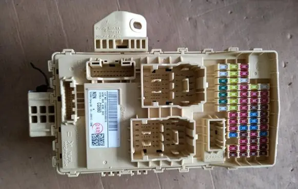 Hyundai Staria Fuse box set