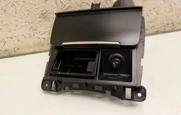 Audi A4 S4 B8 8K Car ashtray 8K0857951