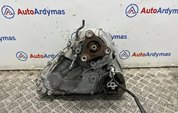 BMW X5 F15 Gearbox transfer box case 8643152 27108643152 5A371E3