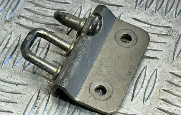 Mercedes-Benz Sprinter W906 Loading door lock loop/hook striker A9067400032 ALGR0 ZGS006