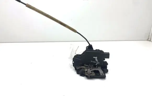 Seat Toledo II (1M) Front door lock