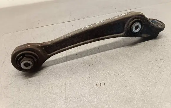Front lower control arm/wishbone