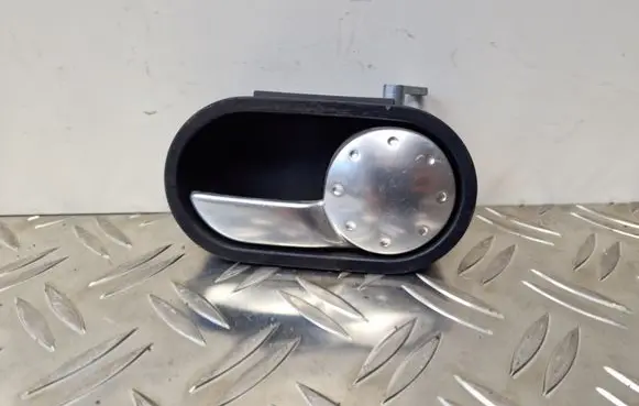 Audi TT Mk1 Front door interior handle 8N0837020