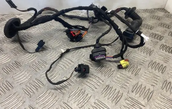 Audi A7 S7 4G Front door wiring loom 4G8971030