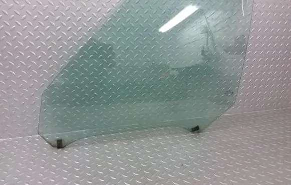 Citroen C4 I Picasso Front door window glass four-door 9806026080 9201J6