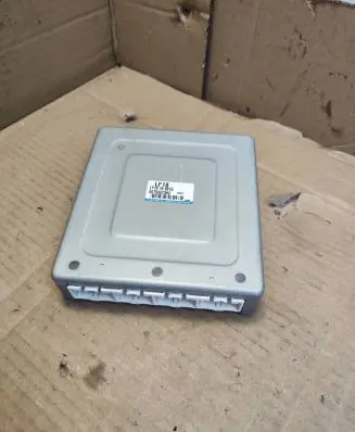 Mazda 6 Engine control unit/module E6T50673H2