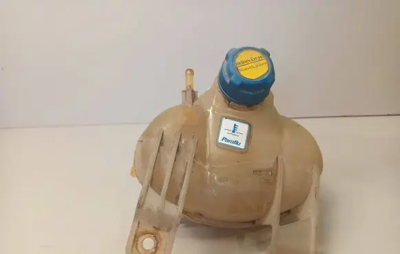Fiat Doblo Coolant expansion tank/reservoir 