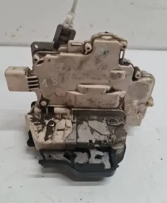 Audi A4 S4 B7 8E 8H Rear door lock 8E0839015AA 54S04