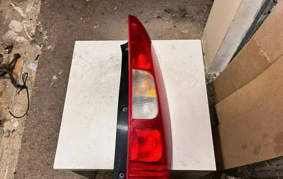 Mitsubishi Colt Rear/tail lights MR957374