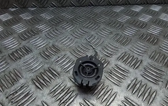 Nissan Qashqai Front door high frequency speaker 828714EA0A