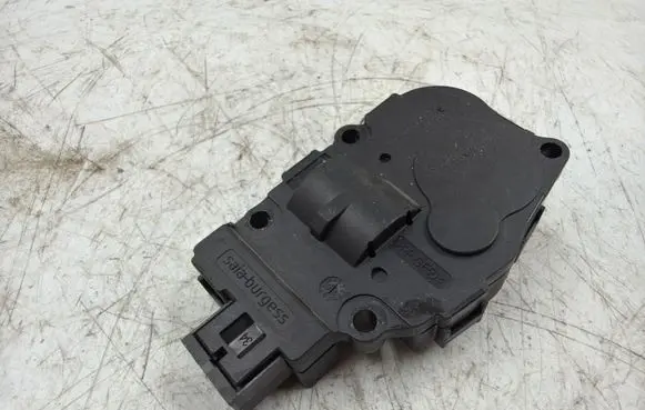 Audi A4 S4 B8 8K Air flap motor/actuator 410475520