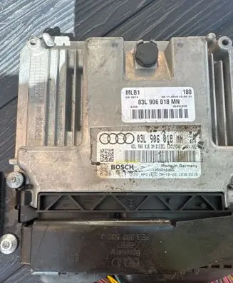 Audi Q5 SQ5 Engine control unit/module 03L906018MN 03L906018BR 0281011835