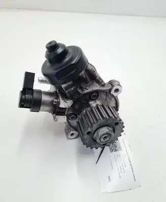Audi A4 S4 B9 Fuel injection high pressure pump 04L130755E