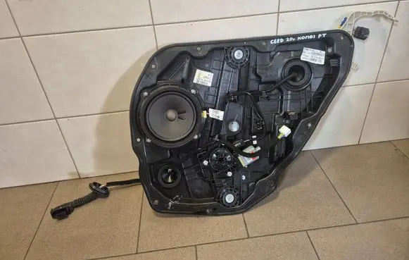 KIA Ceed Rear door window regulator with motor 83480J7100