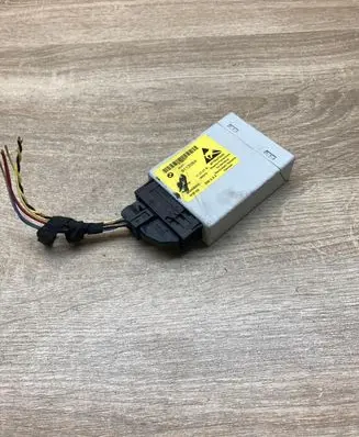 BMW 5 E60 E61 Center console control module 9113064 186079