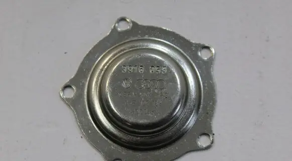 Skoda Octavia Mk3 (5E) Camshaft pulley/ VANOS 04E109153