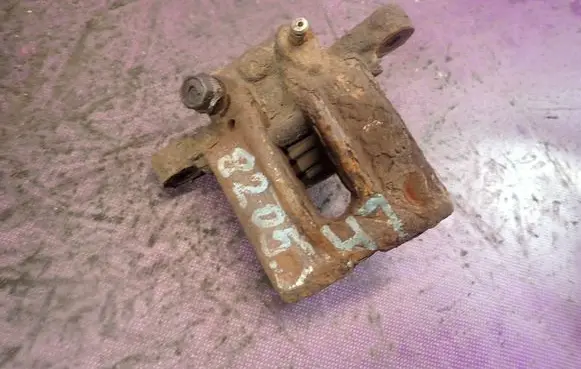 Toyota Corolla E120 E130 Rear brake caliper