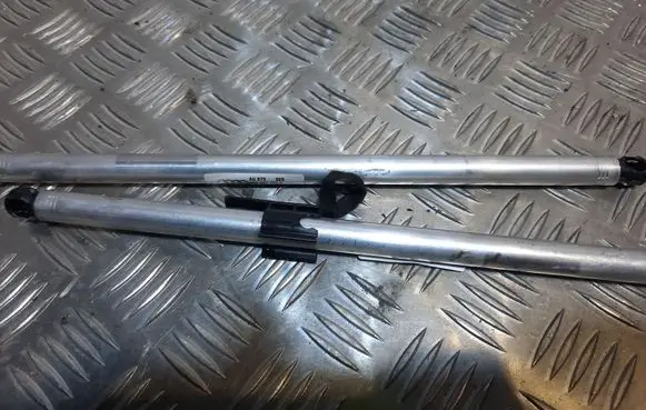 Audi A7 S7 4G Tailgate/trunk strut/damper 4G8827858S 4G8827857S