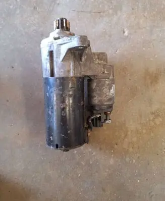 Volkswagen Touran I Starter motor