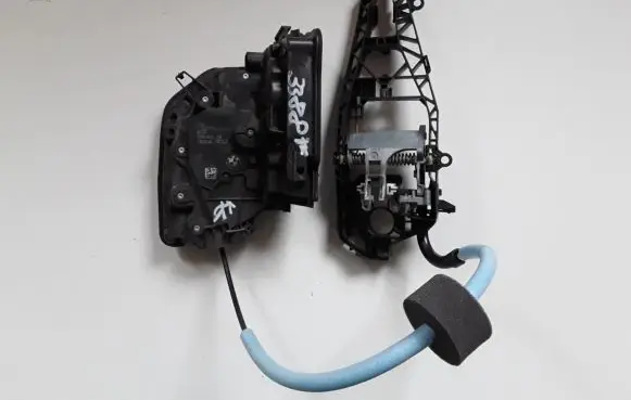 BMW X2 F39 Rear door lock 7281943
