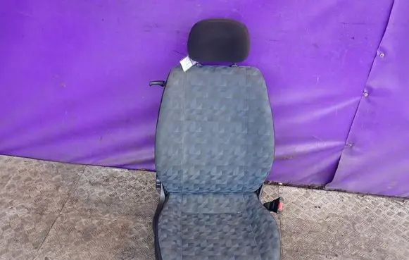 Opel Astra G Front driver seat 