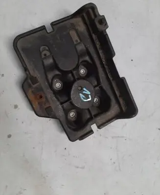 Audi A3 S3 8L Battery box tray 1J0915333A
