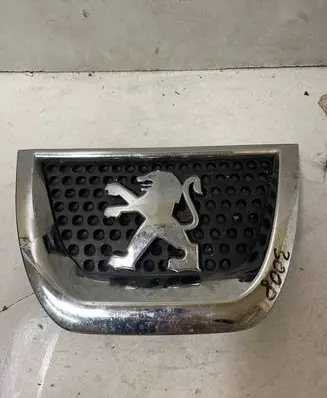 Peugeot 3008 I Manufacturer badge logo/emblem 9685973077