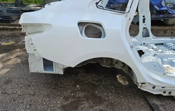 BMW 2 F44 Rear quarter panel 