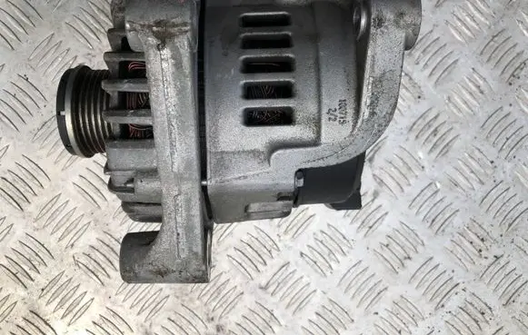 BMW 1 F20 F21 Generator/alternator 8519890 2617511A