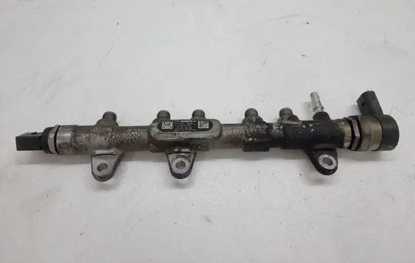 BMW 5 F10 F11 Fuel main line pipe 0445214315