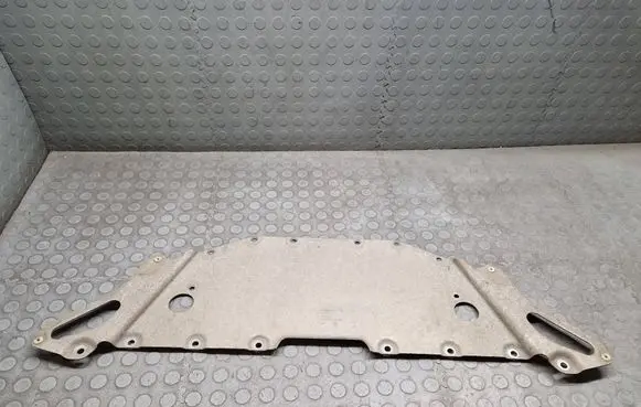 BMW i3 Engine splash shield/under tray 6858282