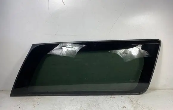 Cadillac Escalade Rear side window 