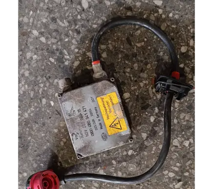 Audi A6 S6 C5 4B Headlight ballast module Xenon 5DV00776015 4B0941471
