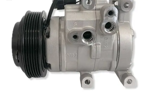 KIA K2700 King Cab Air conditioning (A/C) compressor (pump) 977014L000