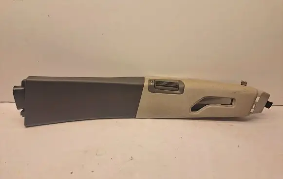 Volvo XC70 (A) pillar trim