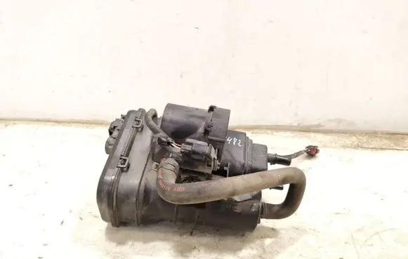 Active carbon filter fuel vapour canister