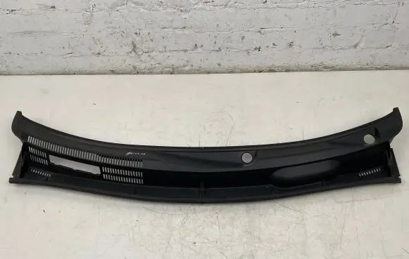 Wiper trim