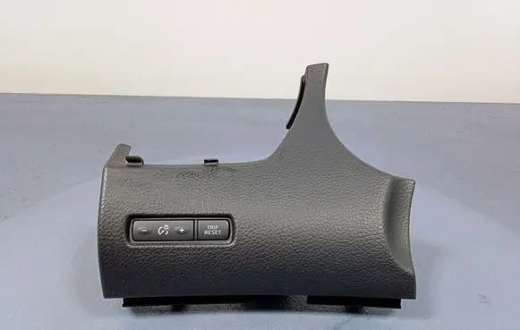 Nissan Qashqai Other sill/pillar trim element 684104EH0A