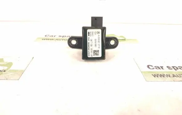 Mercedes-Benz ML W164 Airbag deployment crash/impact sensor 0038212751 A0038212751