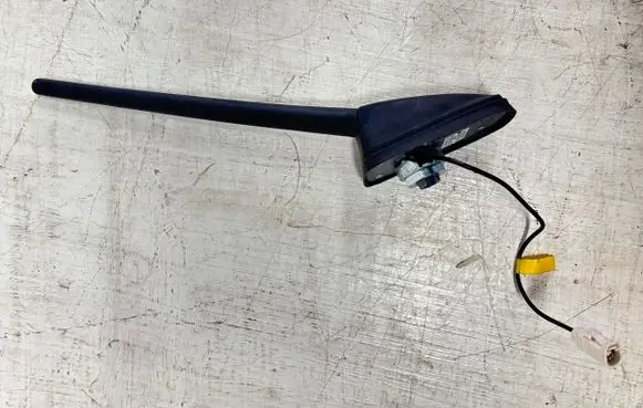 Toyota Proace Radio antenna 9817551380 SU001A8266 SU001A5590